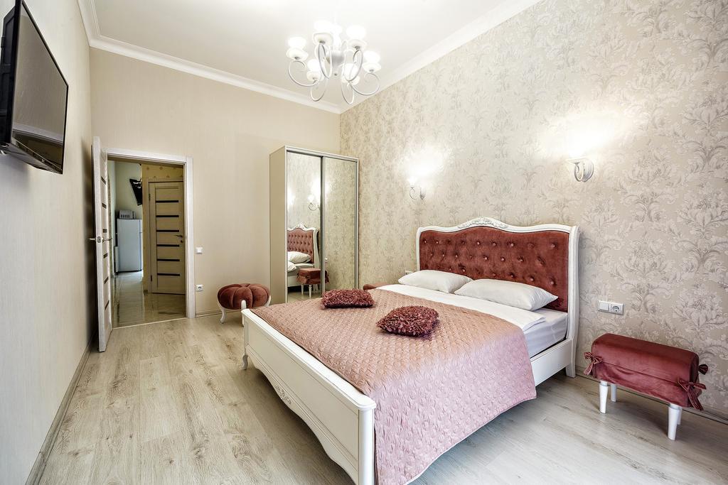 American Apartment Lviv Eksteriør bilde